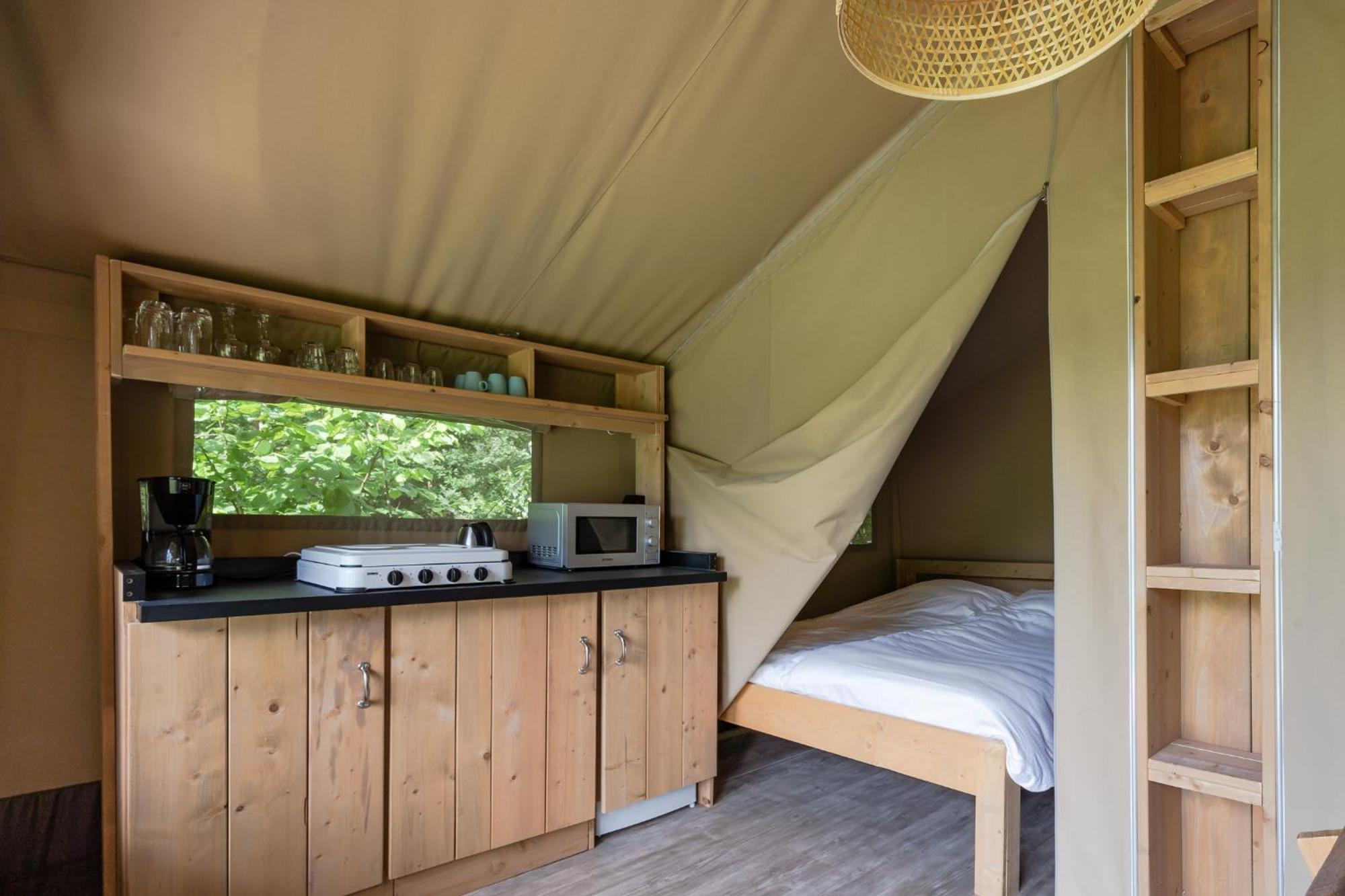 RCN Vakantiepark de Roggeberg Appelscha Kamer foto